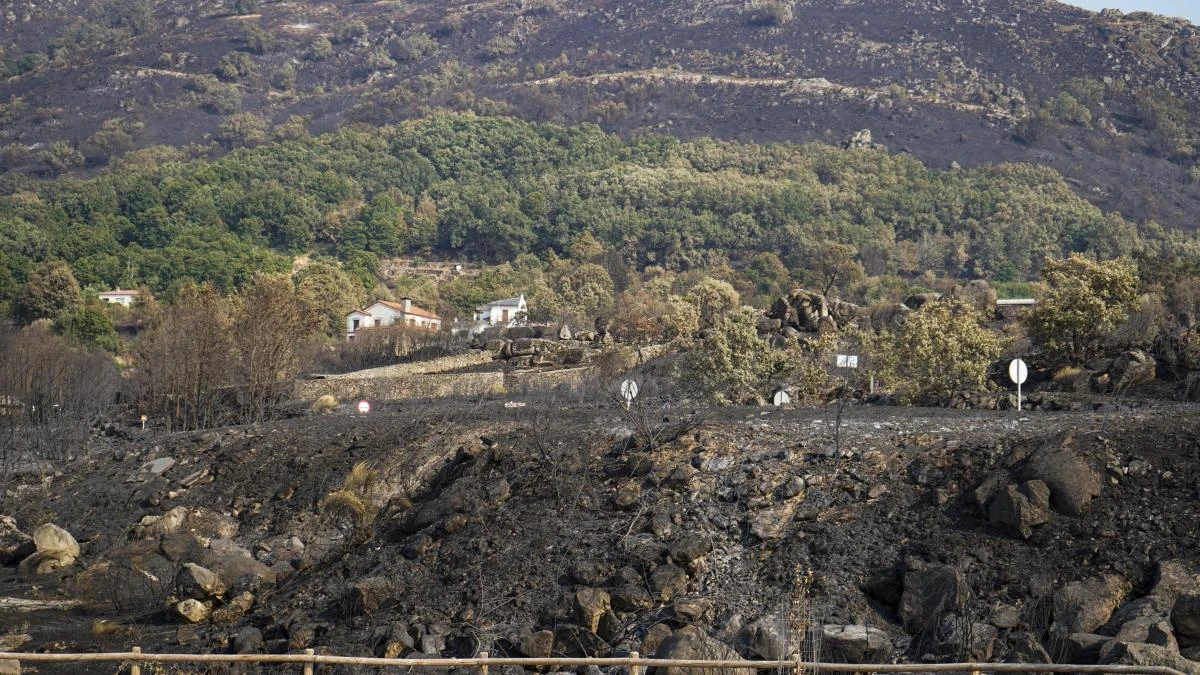 Miedo al “monstruo” de Jarilla, que no da tregua: ”Si entra en el Valle, estamos perdidos”
