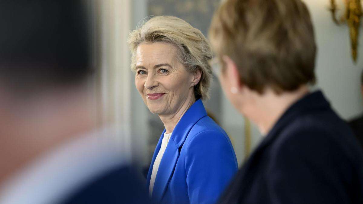 Von der Leyen, en casa tras una semana hospitalizada por neumonía