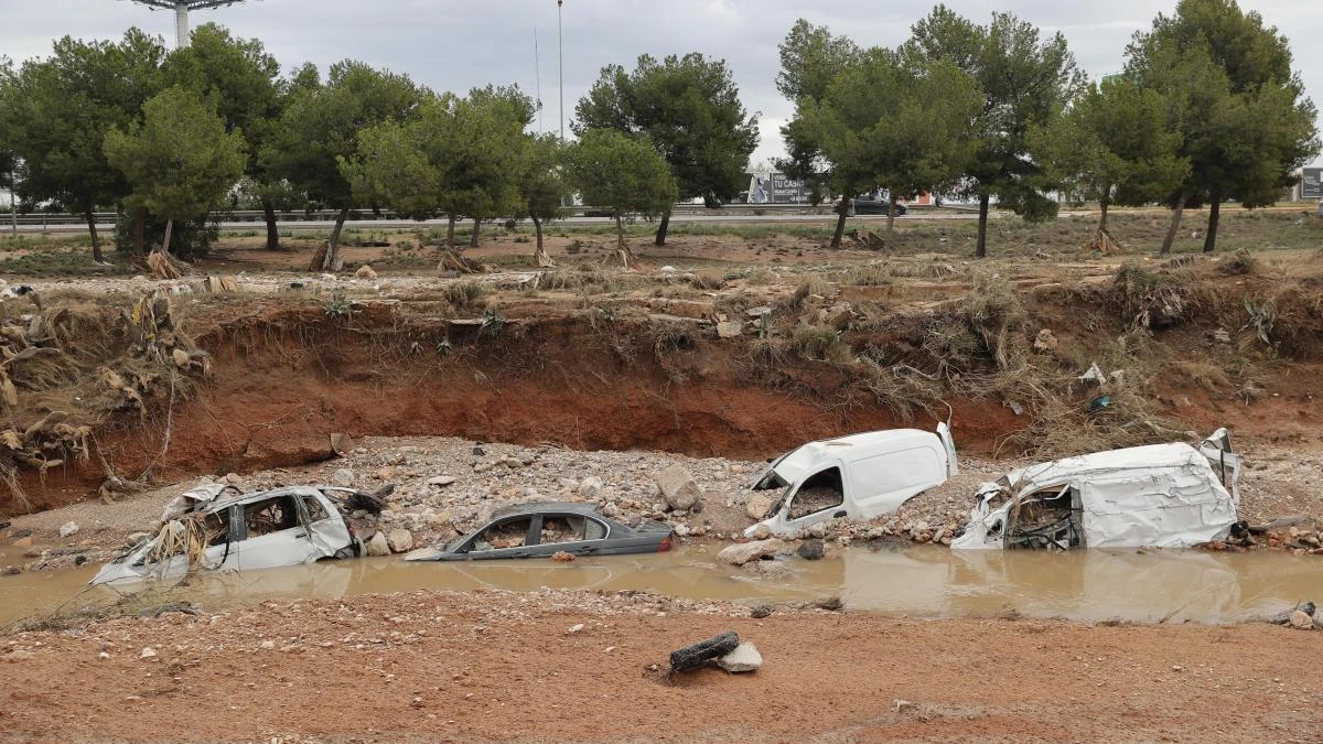El Consell crea nuevas ayudas dana por pérdida de vehículos industriales y abre las de turismo