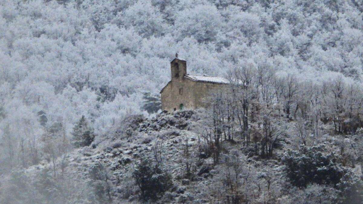 La ermita blanca de Sant Grau