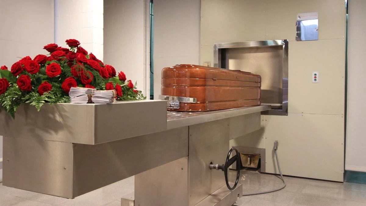 Incineran a un malagueño por error al intercambiar los forenses su cadáver con el de una gaditana