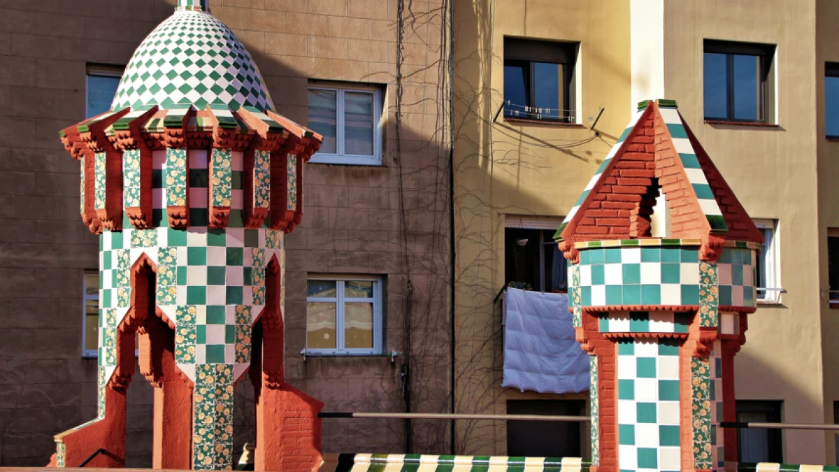 Cómo la obra de Gaudí se integra en la ciudad moderna