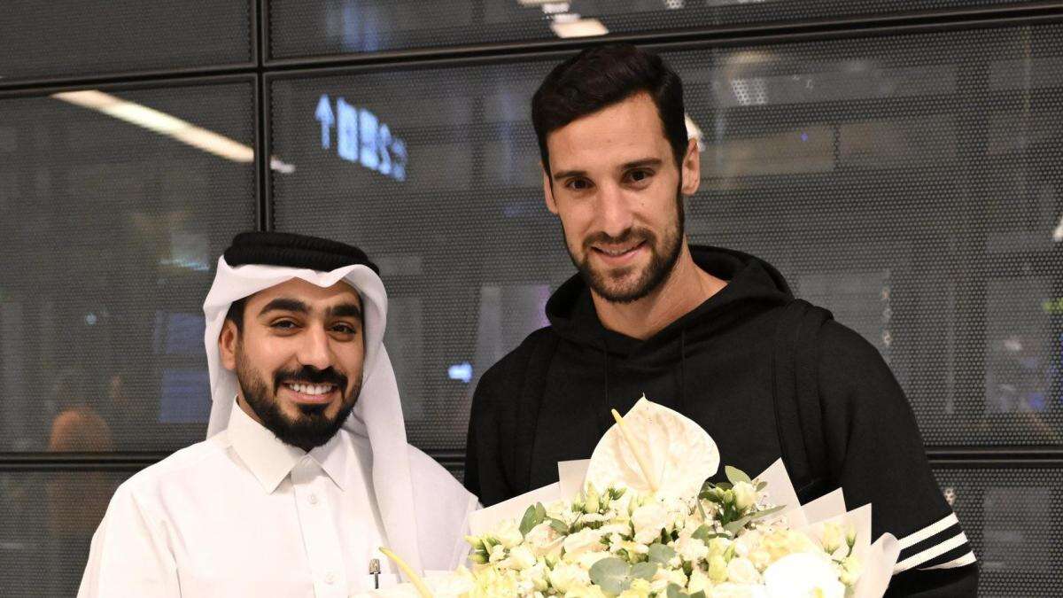 Sergio Rico volverá a jugar en el Al Gharafa qatarí tras superar su accidente