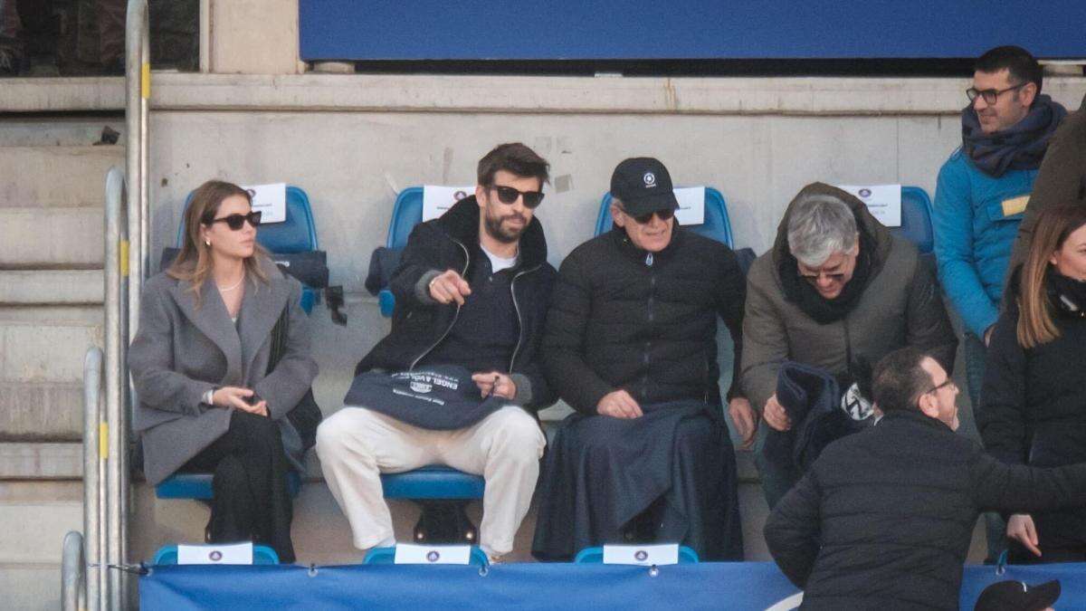 Frialdad entre Piqué y los representantes del Espanyol antes del partido en Andorra