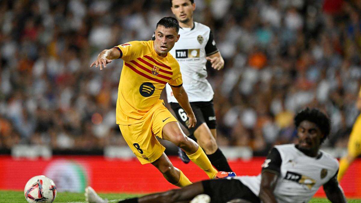 Flick da descanso de entrada a Pedri ante el Getafe