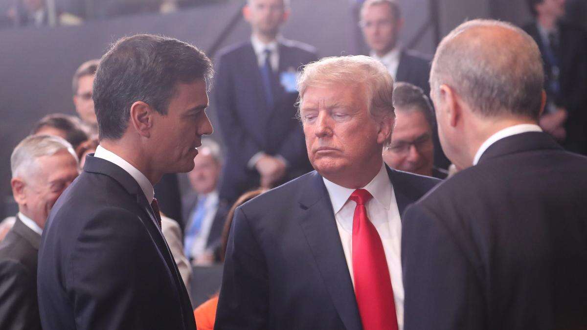 PSOE y PP en la era Trump: muchas incertidumbres y estrategias distintas