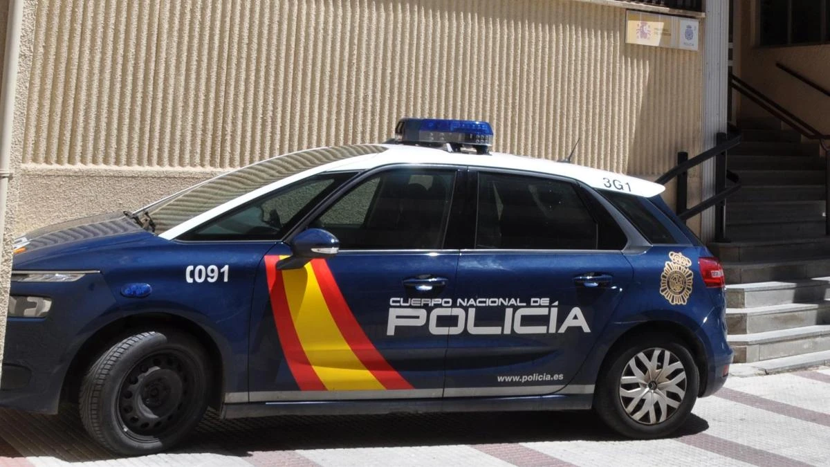 Descubren a un matrimonio que ha convivido 2 meses con el cadáver del hombre en Alicante para cobrar su pensión