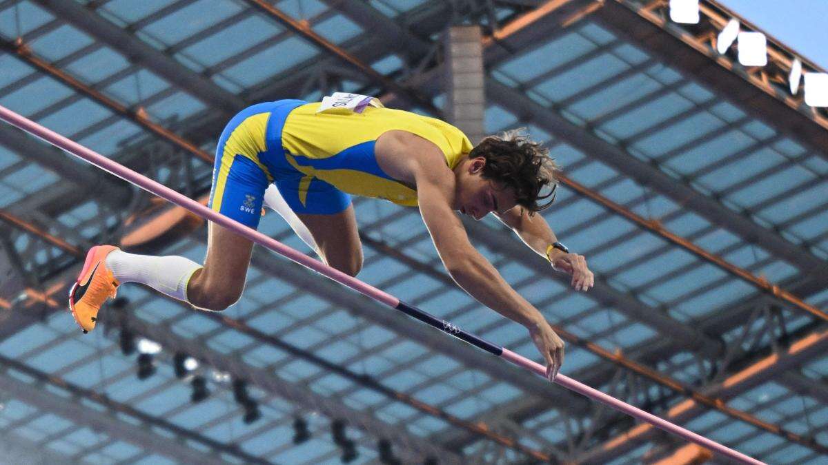 Duplantis, Ingebritgsen y Peleteiro dan lustre al Mundial bajo techo de Nanjing