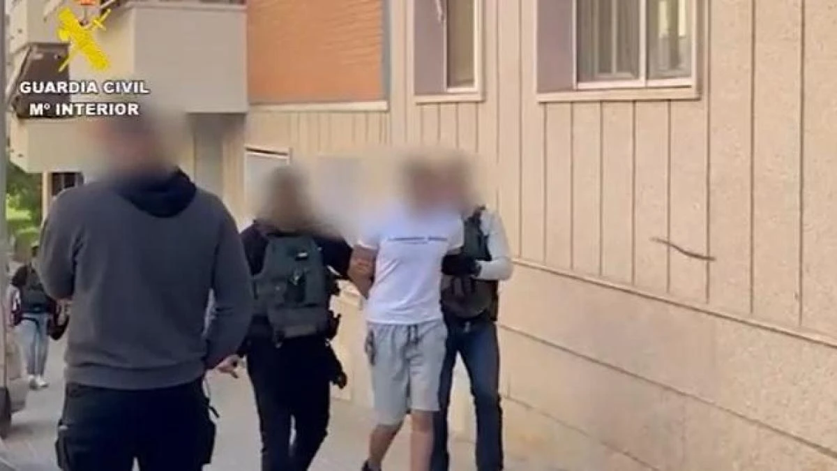 Detenido en Castellbisbal por delitos de adoctrinamiento y autocapacitación terrorista