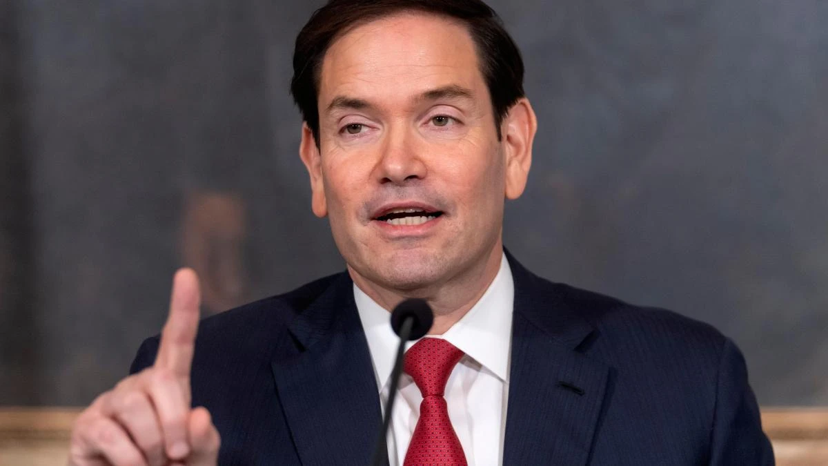 Un hombre usa la IA para hacerse pasar por Marco Rubio y extraer información a políticos extranjeros