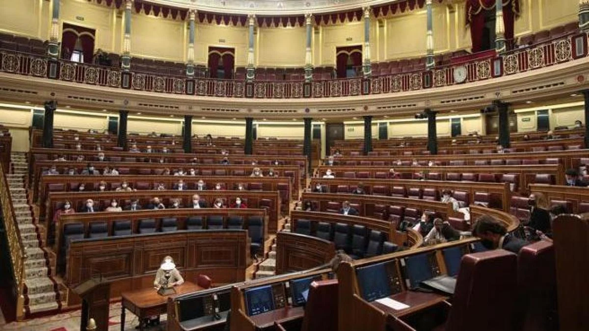 Los partidos y las comunidades urgen al Gobierno a aclarar el escenario tras el estado de alarma