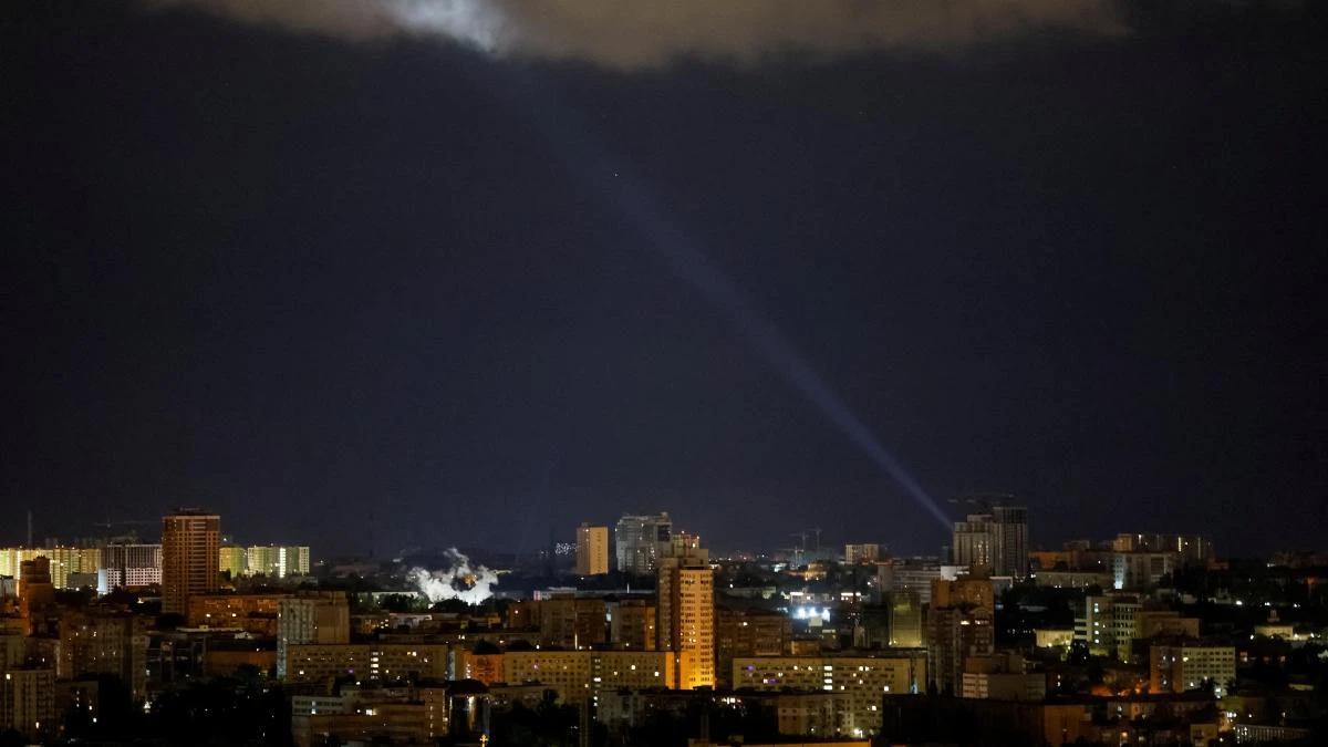 Nueva oleada de misiles y drones rusos contra regiones de toda Ucrania, incluida Kyiv
