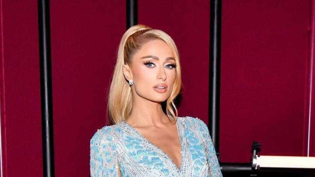 Paris Hilton anuncia por sorpresa que ha sido madre de una niña