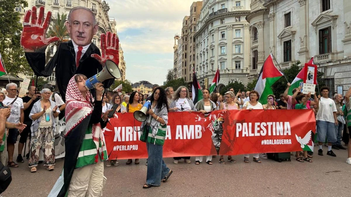 Una concentración en València clama contra “el fin del genocidio” en Gaza