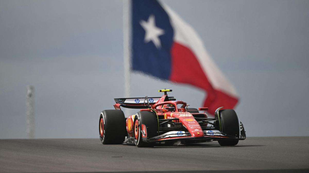 Ferrari arranca dominando en Estados Unidos con Sainz al frente y Alonso, noveno