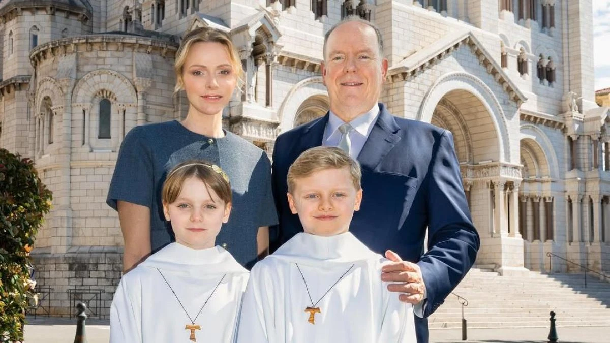 Jacques y Gabriella de Mónaco celebran su gran día con túnicas blancas
