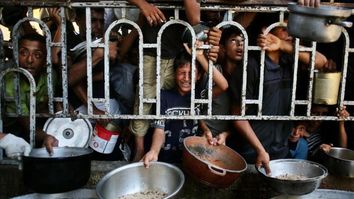 Mueren otros 15 palestinos de hambre en Gaza en solo 24 horas