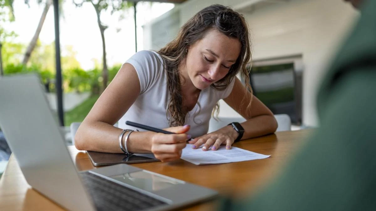 Qué hacer después de la ESO: las mejores rutas prácticas para entrar al mercado laboral