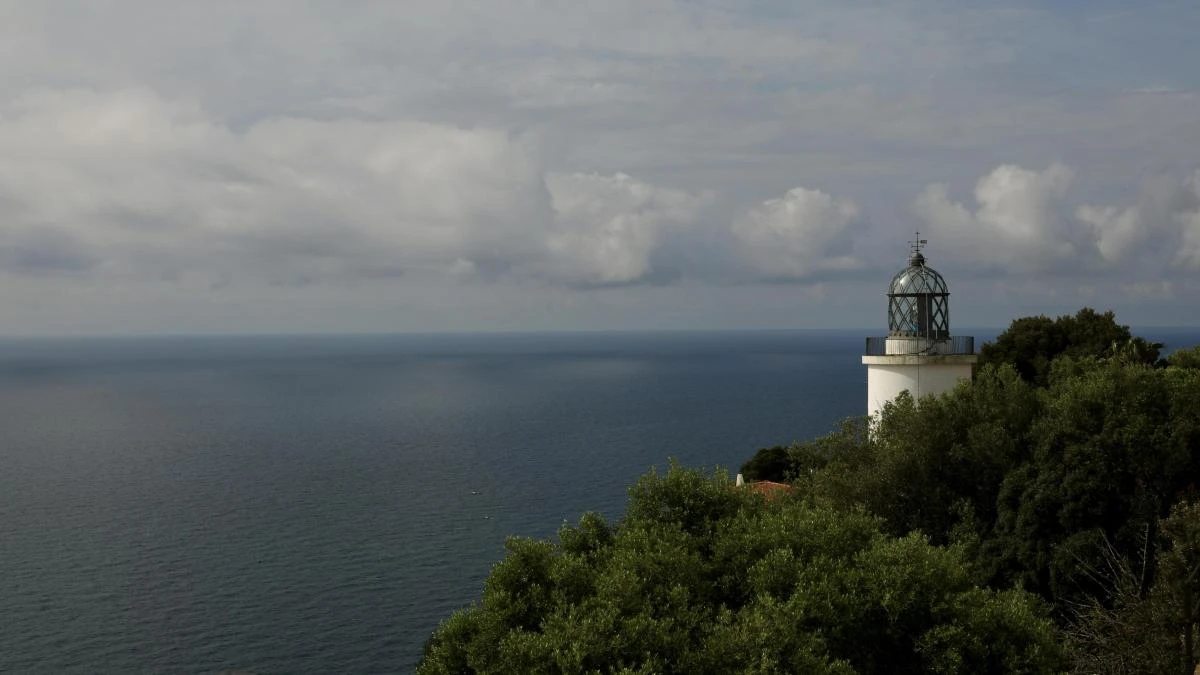 El manto de las nubes en la Costa Brava