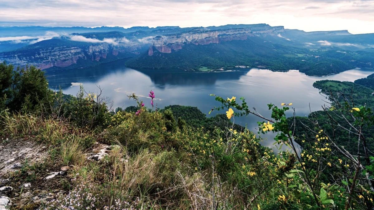 El pantano de Sau sigue bien lleno