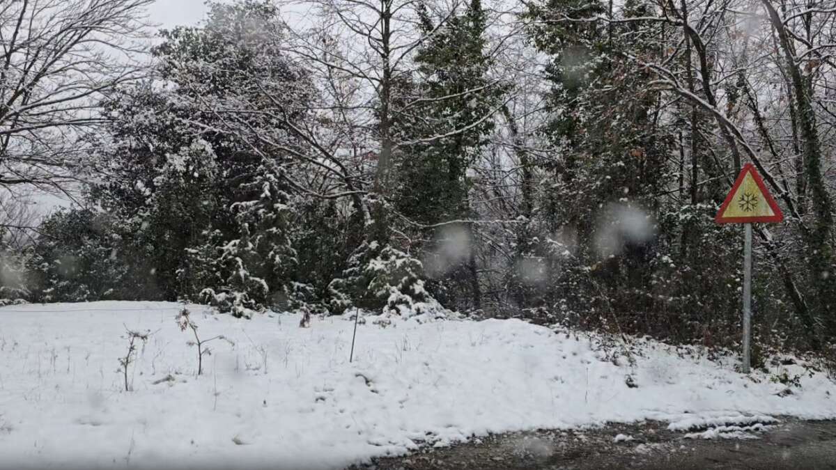 Carretera de nieve en Rupit