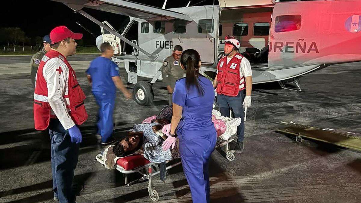 Un accidente aéreo en el Caribe de Honduras deja doce muertos