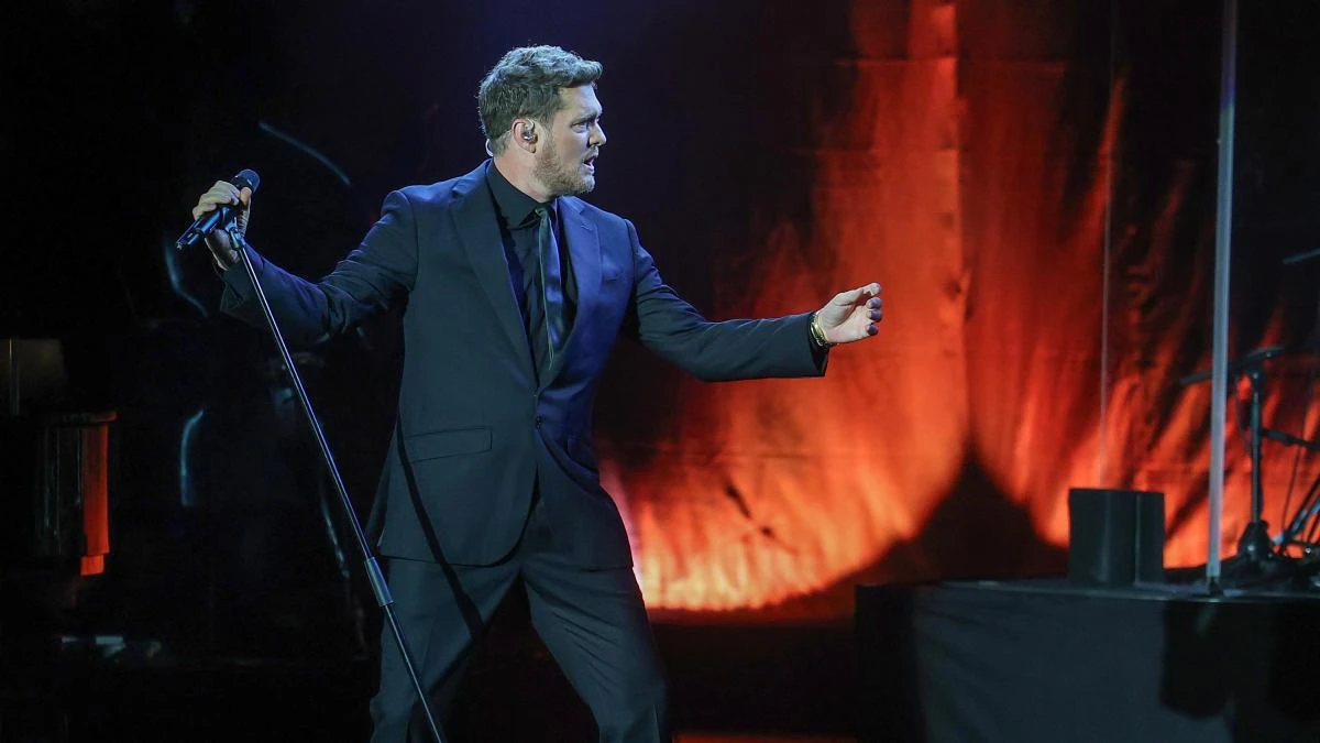 Michael Bublé reúne a 2.000 personas en el último concierto del festival de Cap Roig