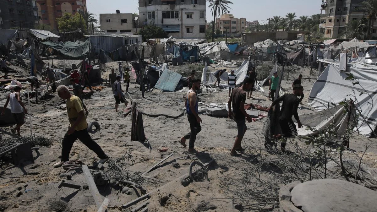 Sube a 71 el número de muertos en el ataque israelí que buscaba matar al número 2 de Hamás