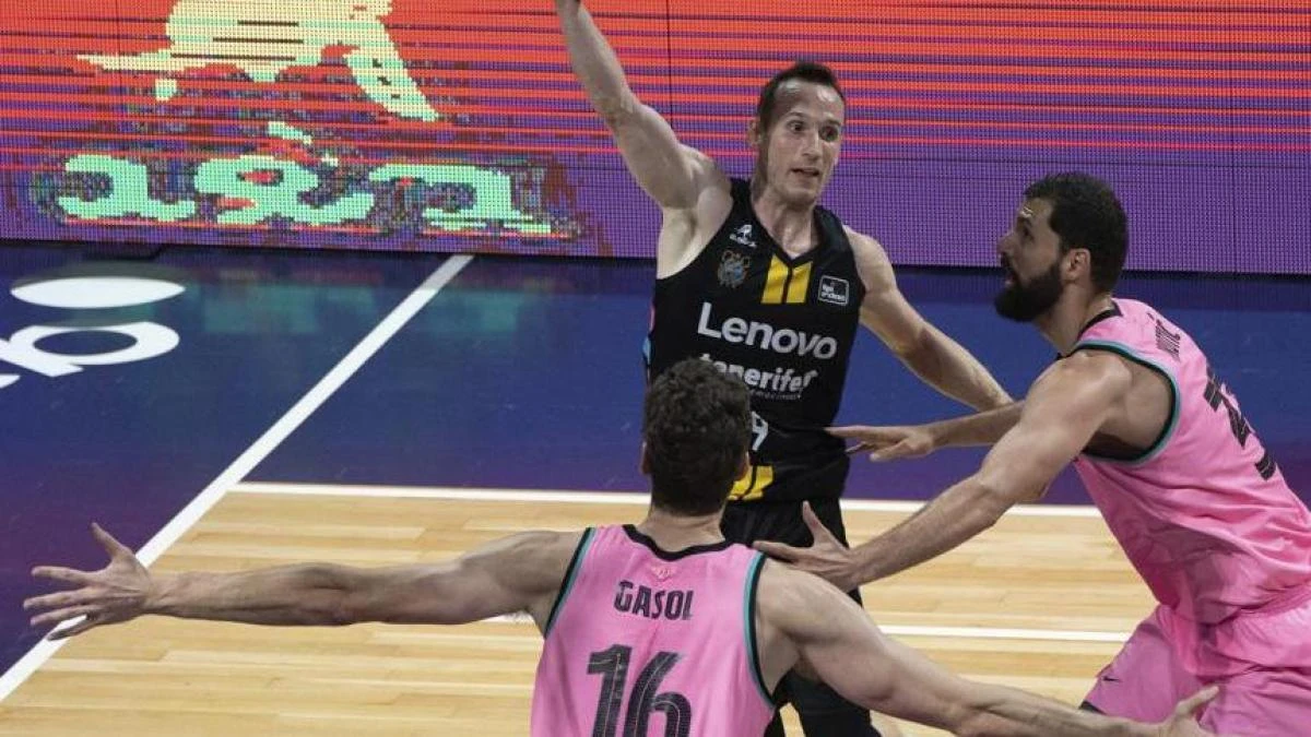 El Barça no puede frenar a Huertas