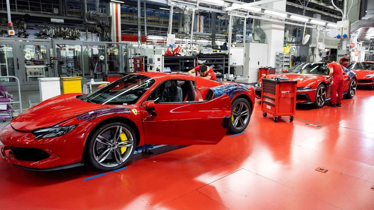 Ferrari se hunde en bolsa tras decepcionar con sus previsiones