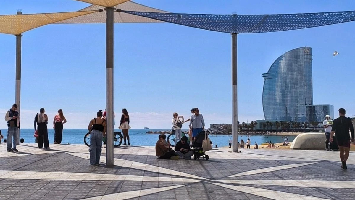 Geometría de luces en la Barceloneta