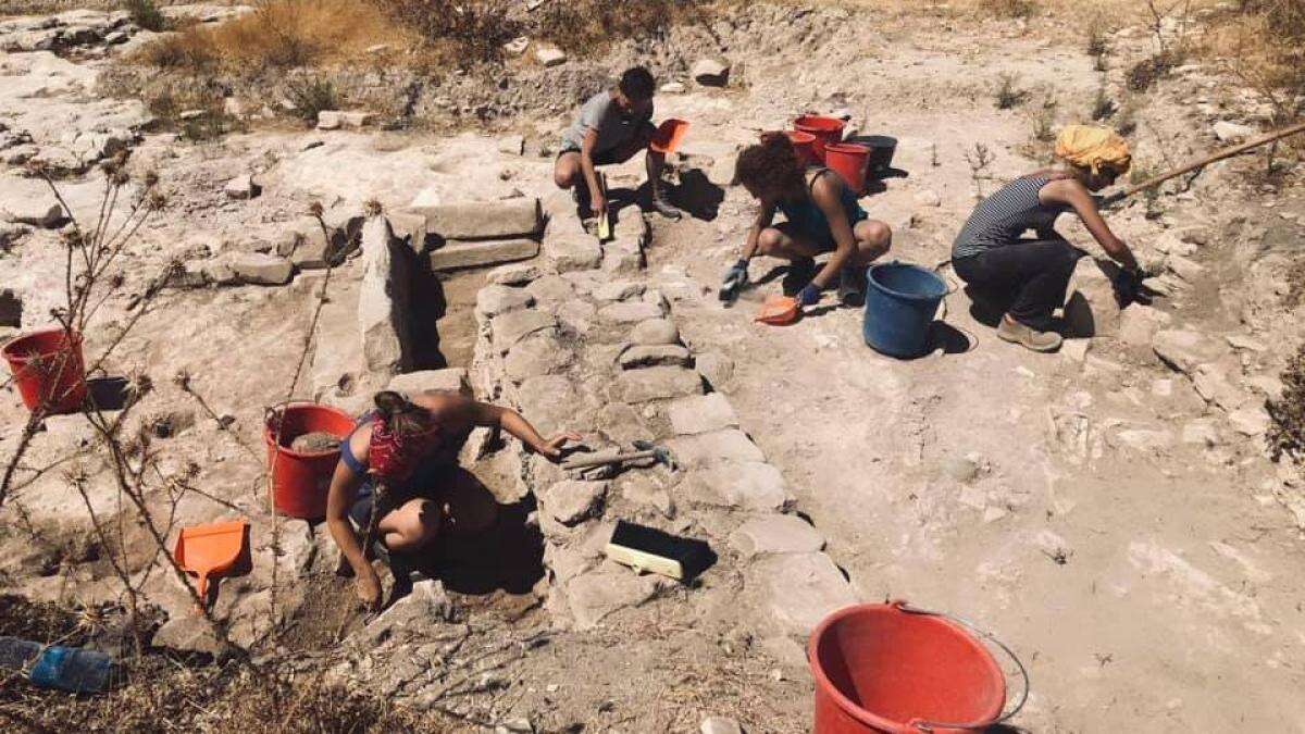 El extraño caso del monolito y la joven asesinada brutalmente hace 4.000 años en Chipre