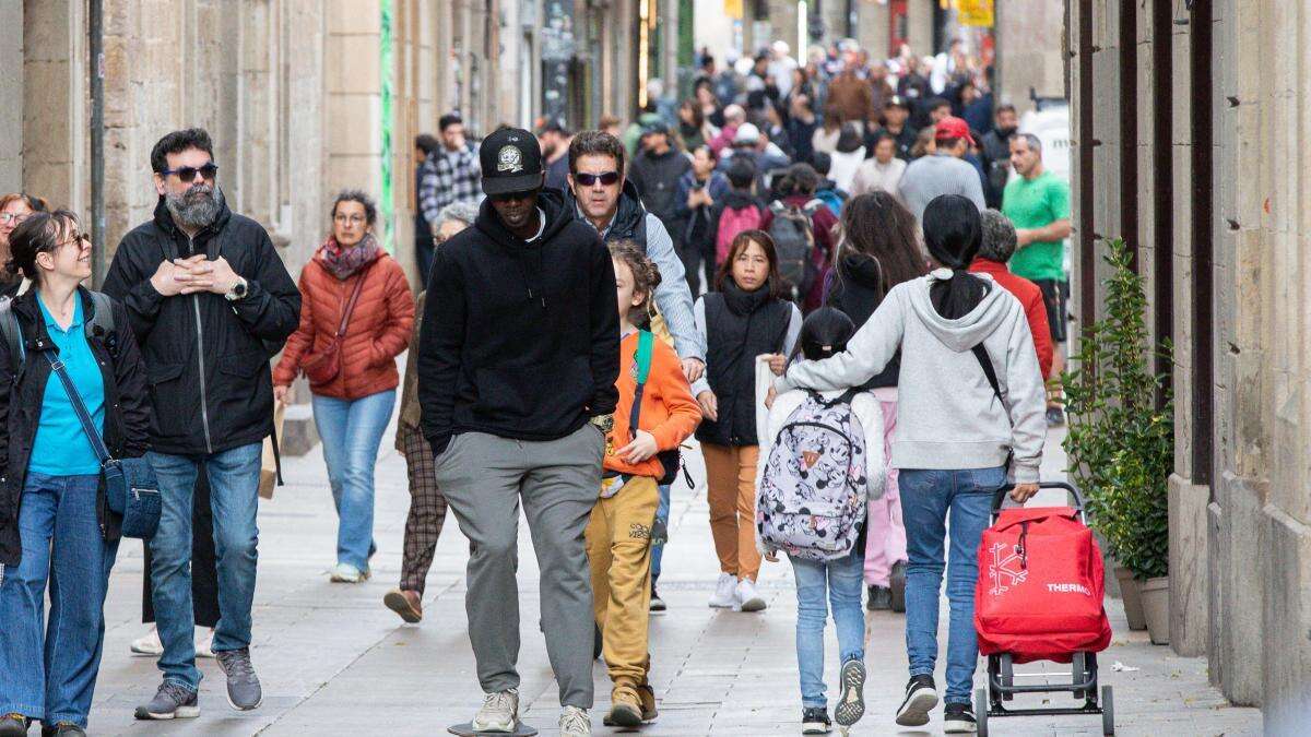 Un 46,5% de los catalanes tiene el castellano como lengua habitual única y un 32,6% el catalán