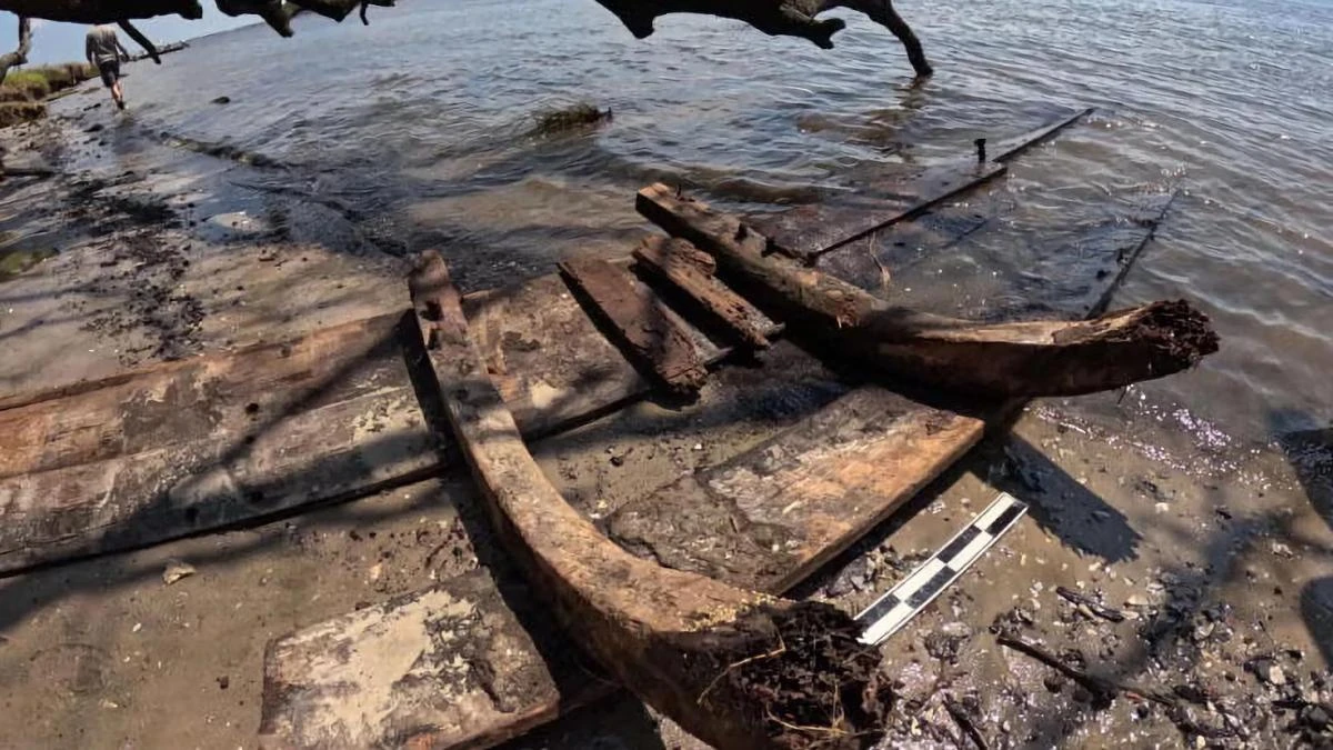 Un estudiante perdido bajo el mar descubre los restos de un corsario español que explotó en un ataque a un puerto de Carolina del Norte en 1748