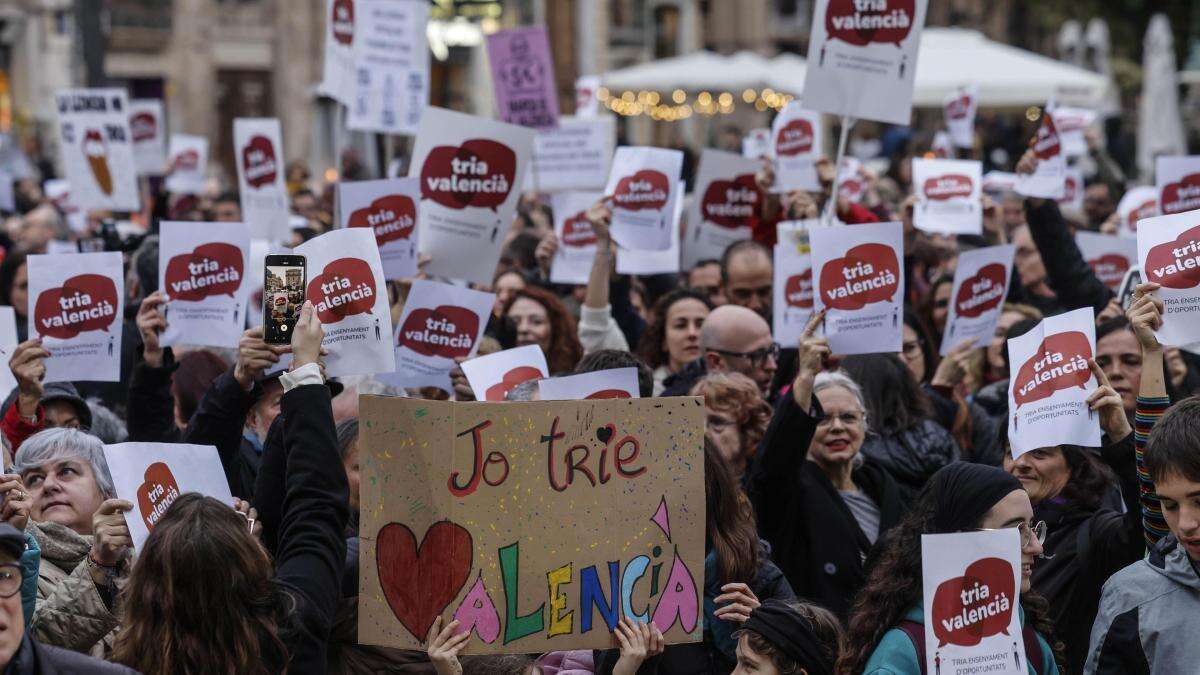 El Comtat y L'Alcoià, las comarcas más activas en la consulta, Ademuz y Buñol, las que menos