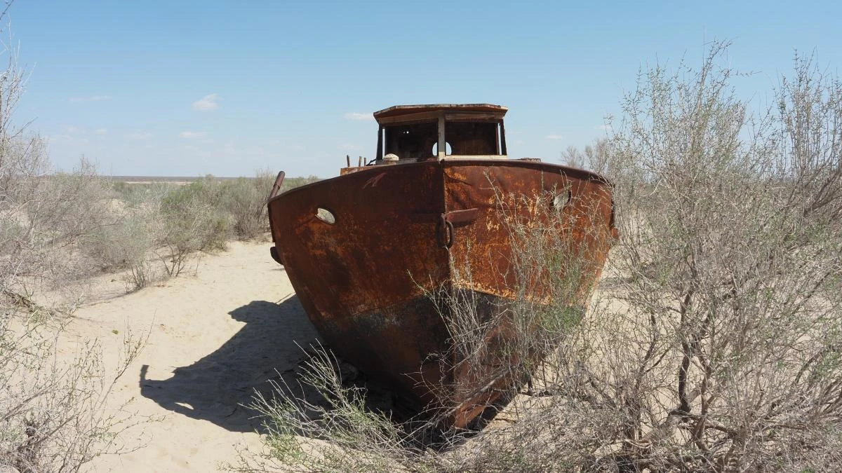 Muynak, donde el mar se convirtió en desierto