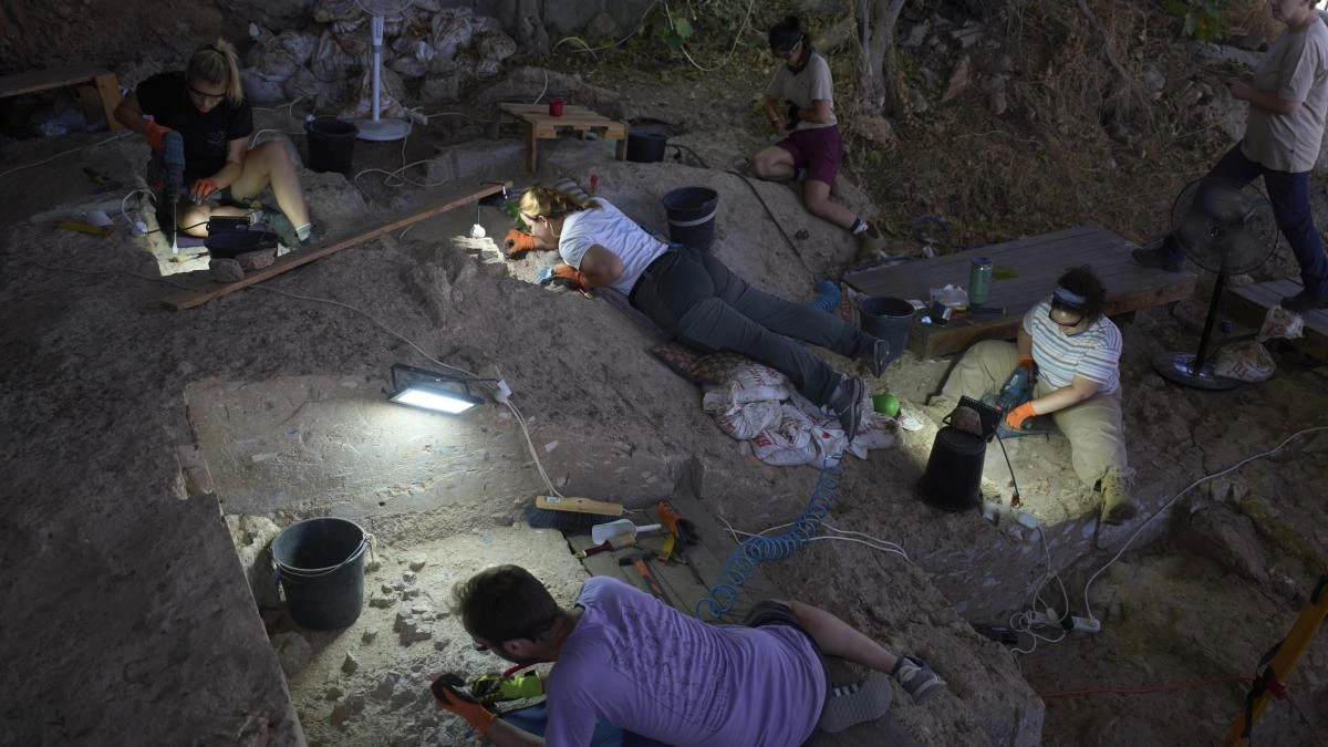 Un sitio de enterramiento de 100.000 años de antigüedad en Israel está cambiando lo que se conoce sobre los primeros humanos