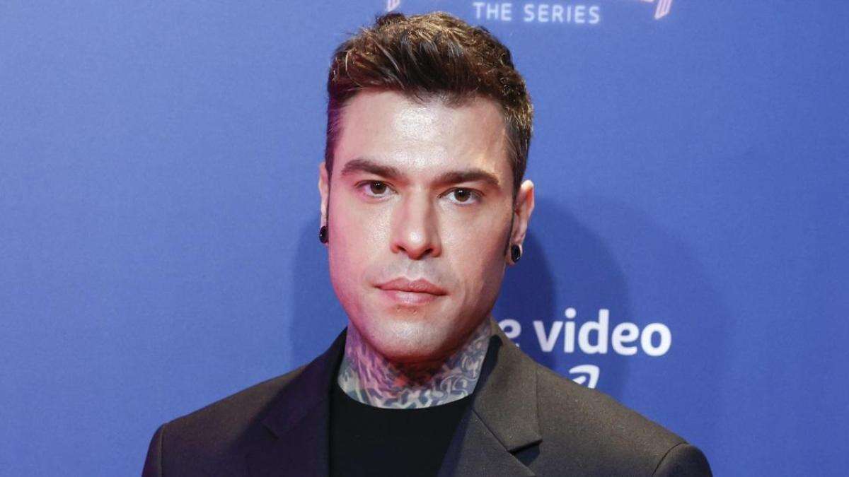 Fedez, ingresado en un hospital de Milán por una hemorragia interna