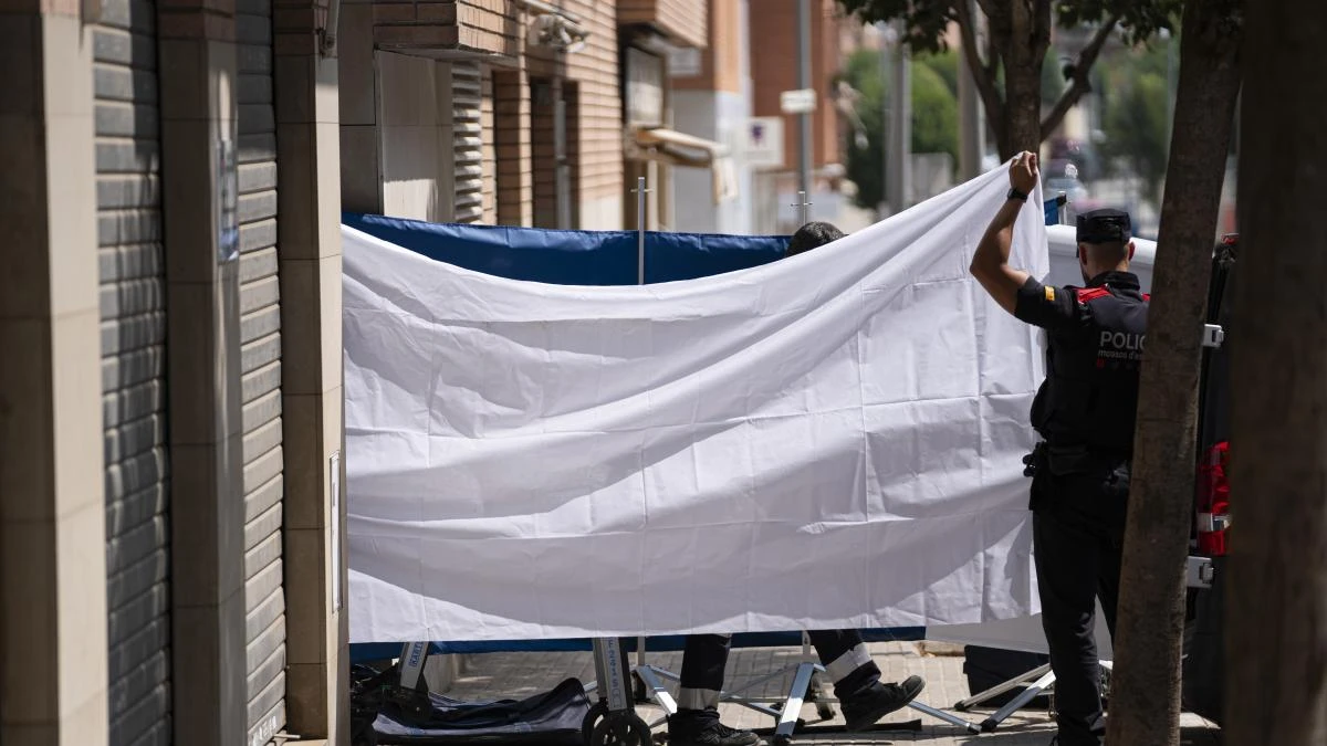 Lleida retira la medalla de Santa Cecília al excomisario que mató dos exparejas