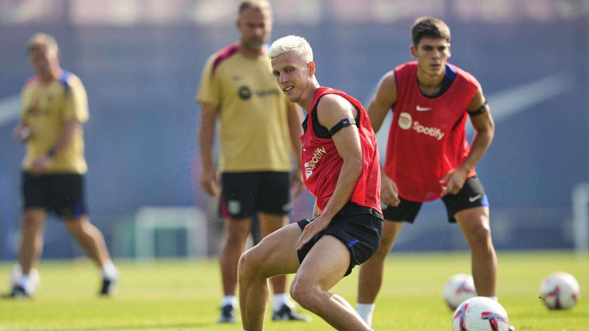 Dani Olmo empieza en el banquillo y Gerard Martín suma su primera titularidad