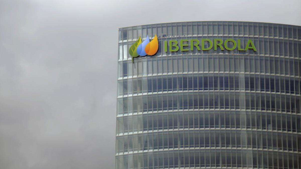 Iberdrola seguirá invirtiendo en España incluso si hay impuesto extraordinario