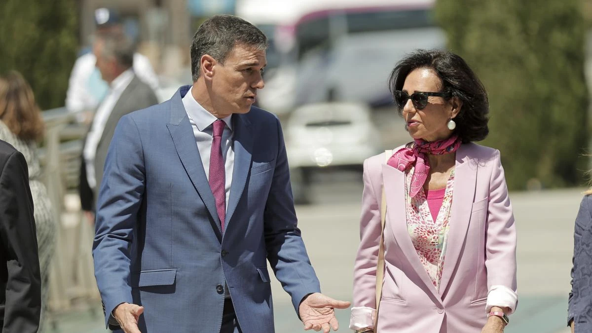 Los españoles prefieren a Ana Botín o Florentino Pérez de presidente antes que a Pedro Sánchez, según un sondeo