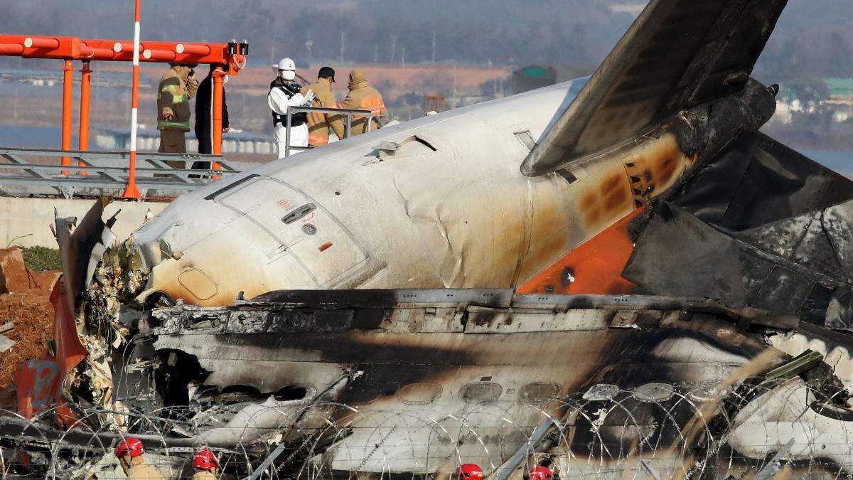 Corea del Sur sufre la mayor tragedia aérea de su historia: 179 muertos