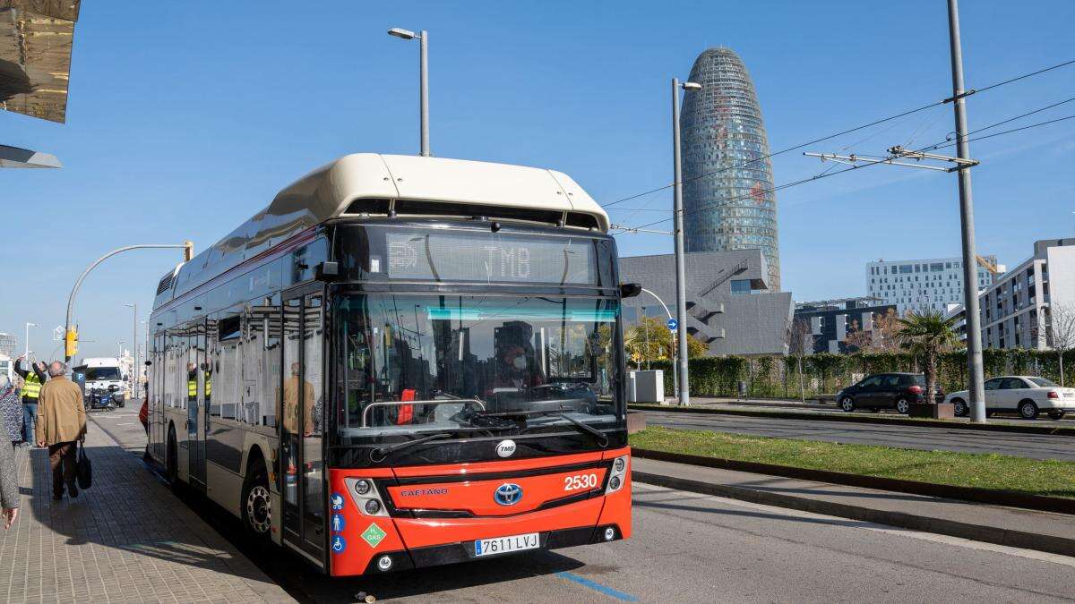 El Gobierno prorrogará seis meses las bonificaciones al transporte público