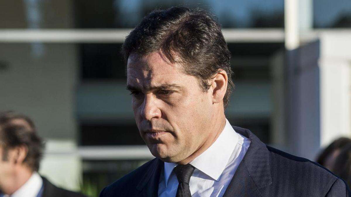 Luis Alfonso de Borbón reivindica el legado de su bisabuelo Franco cuando cumple los 50: 