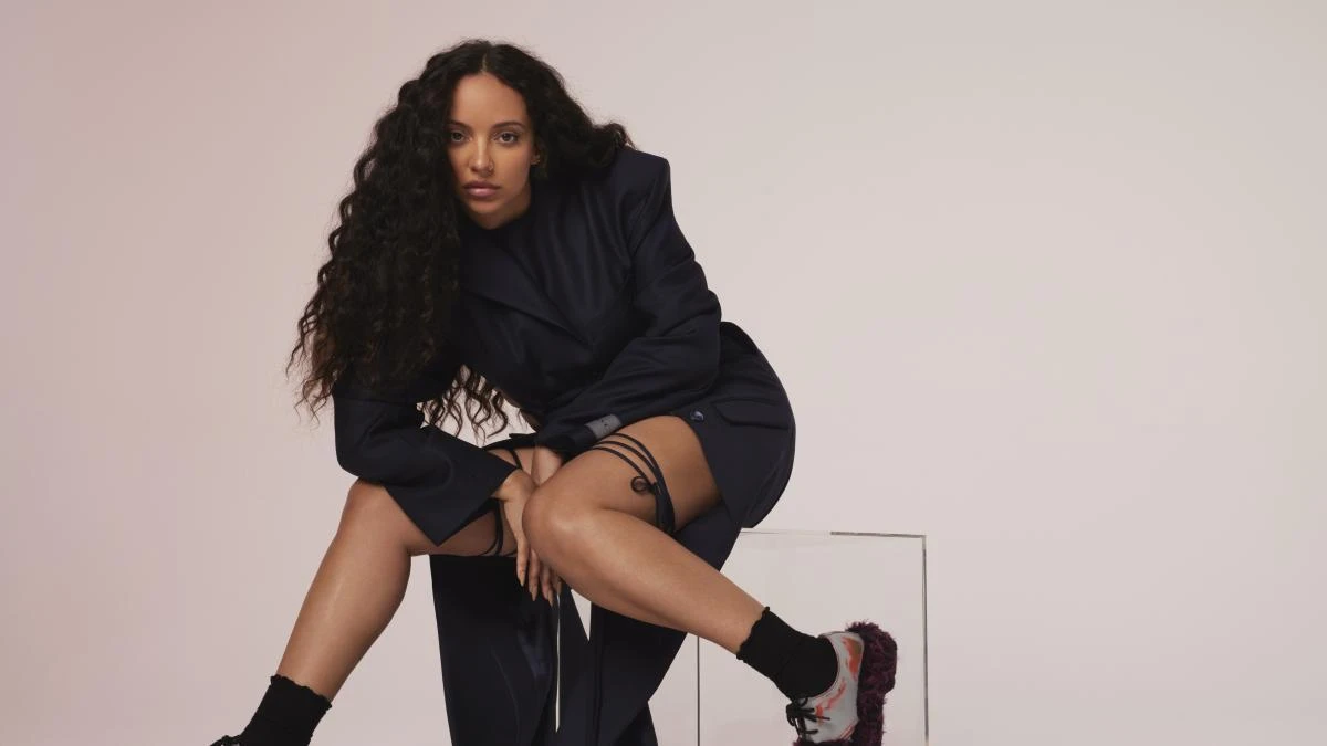 Jade: “Me gusta ser estelar y teatral cuando actúo y normal fuera de escena”