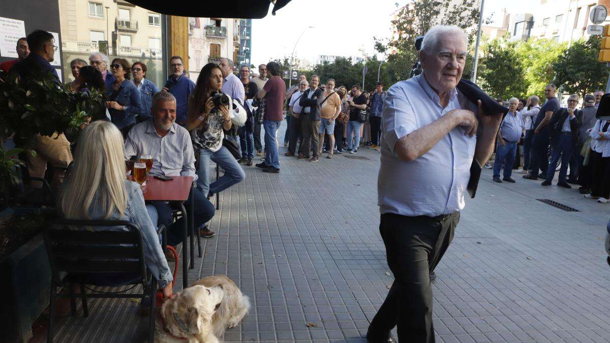 Acusaciones cruzadas por los carteles del Alzheimer y el entramado de ERC