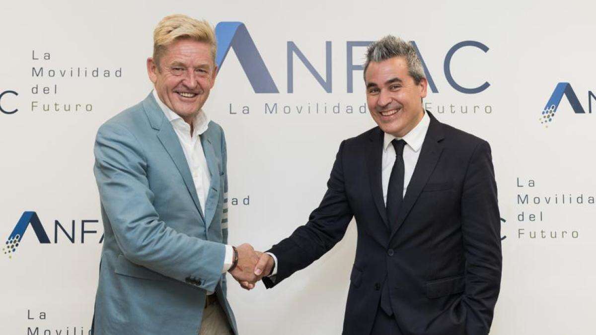 Recasens (Renault) presidirá Anfac para calmar la tormenta con el Gobierno