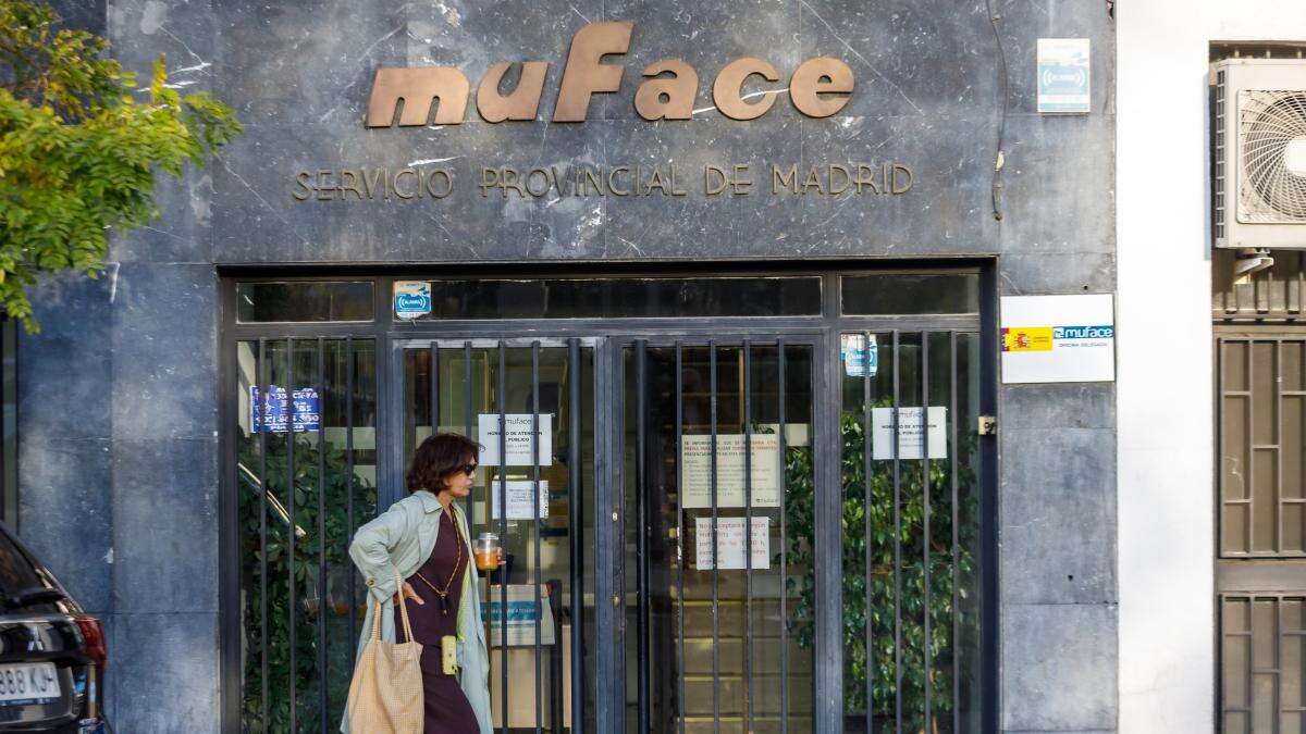 Mutualistas de Muface ya sufren problemas en la atención sanitaria: “me están retrasando la operación”