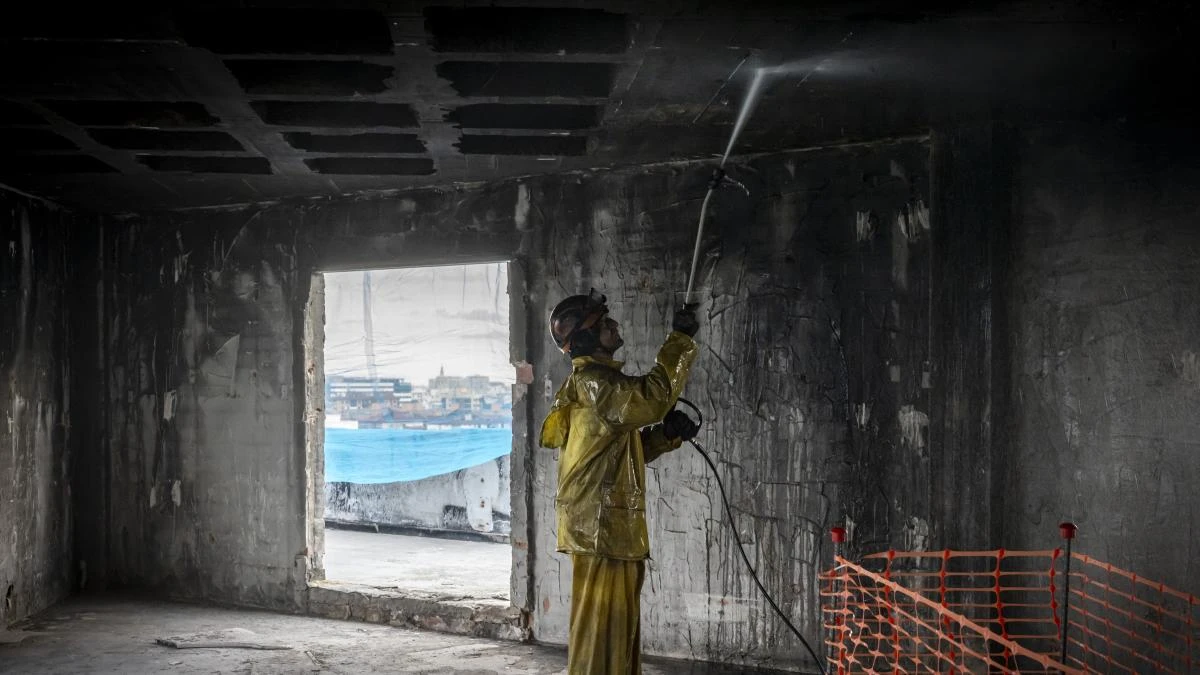 Propietarios del edificio calcinado en Campanar buscan constructora para la rehabilitación